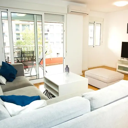 Enviable Location At Port - Walk To Marineta Casiana Apartment