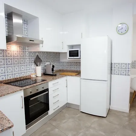 Enviable Location At Port - Walk To Marineta Casiana Apartment Denia